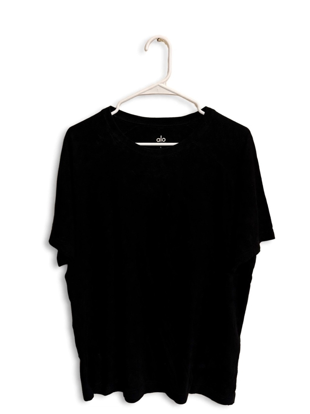 ALO Yoga Men's Black Short-Sleeve Tee